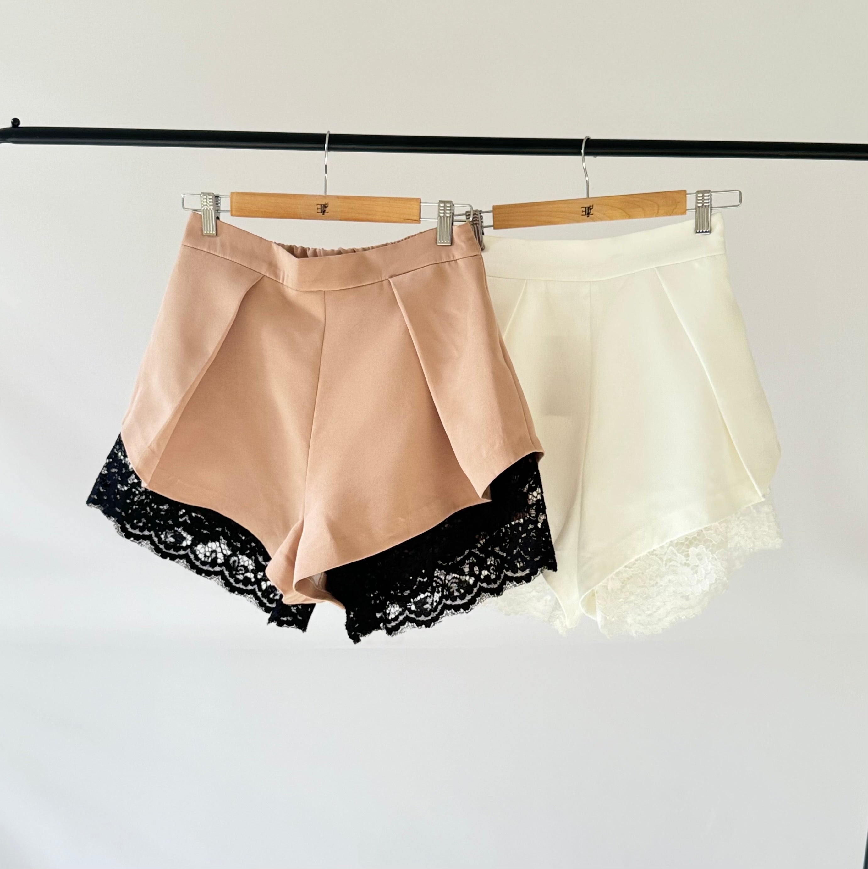 White lace-trim shorts - LENALIA designer shorts