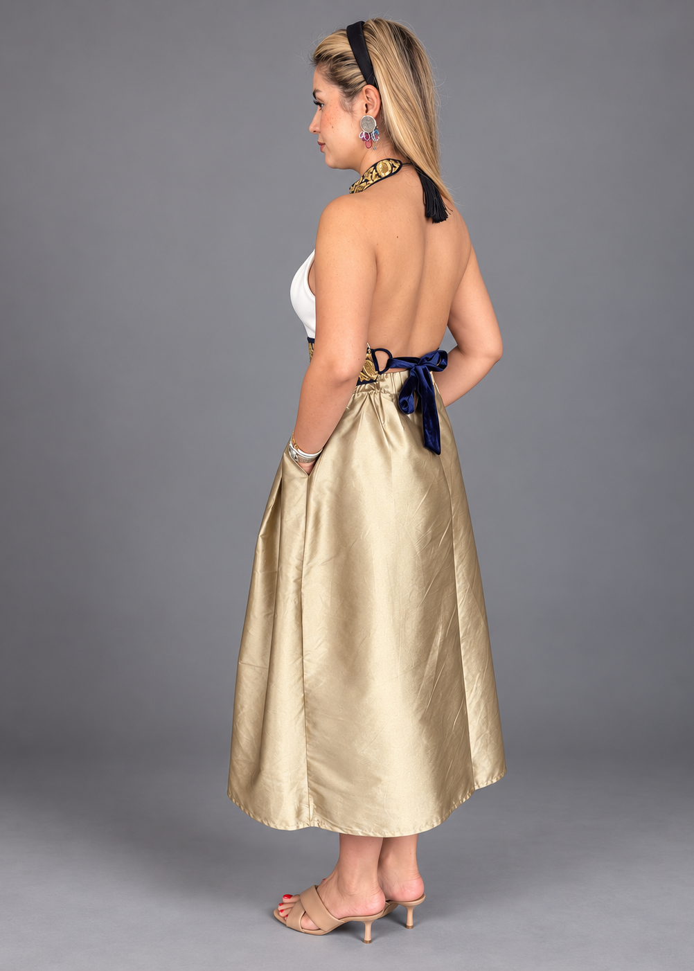 Oval Top - Adjustable back straps - Lenalia top