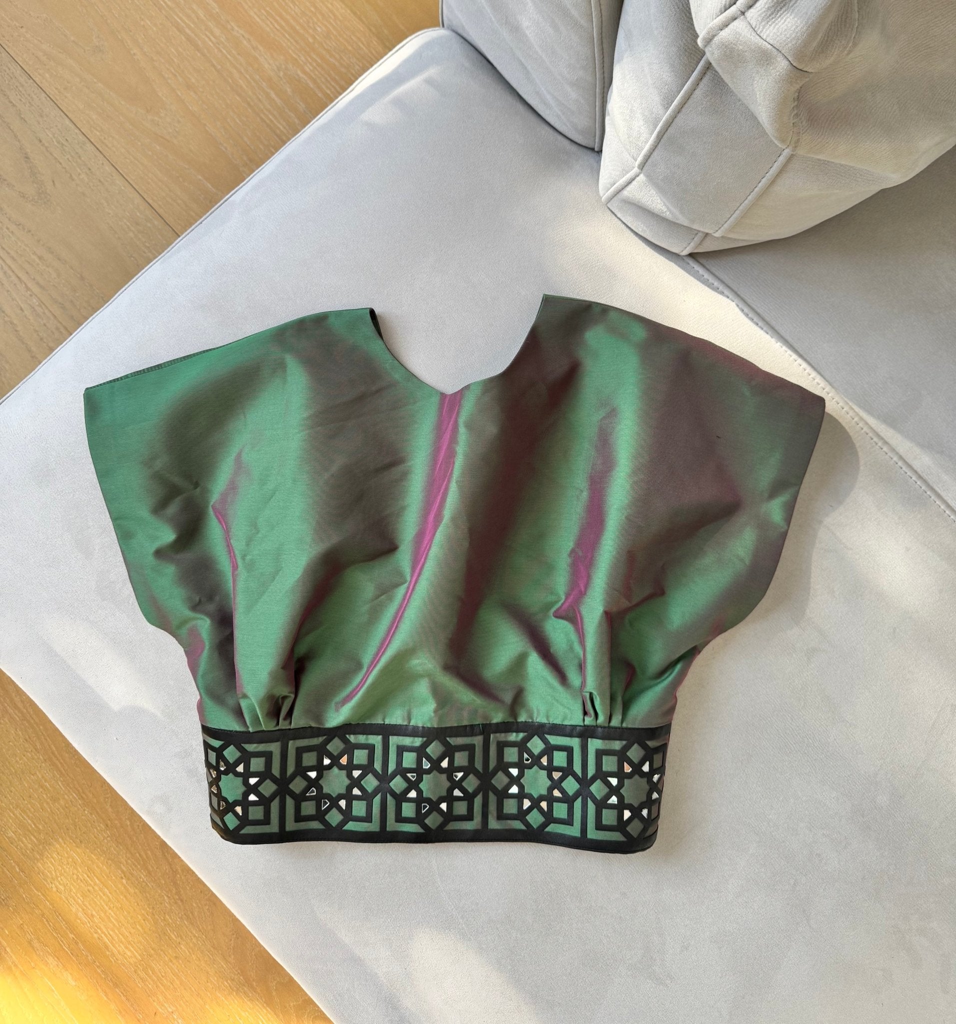 Sogoli Blouse Green - LENALIA