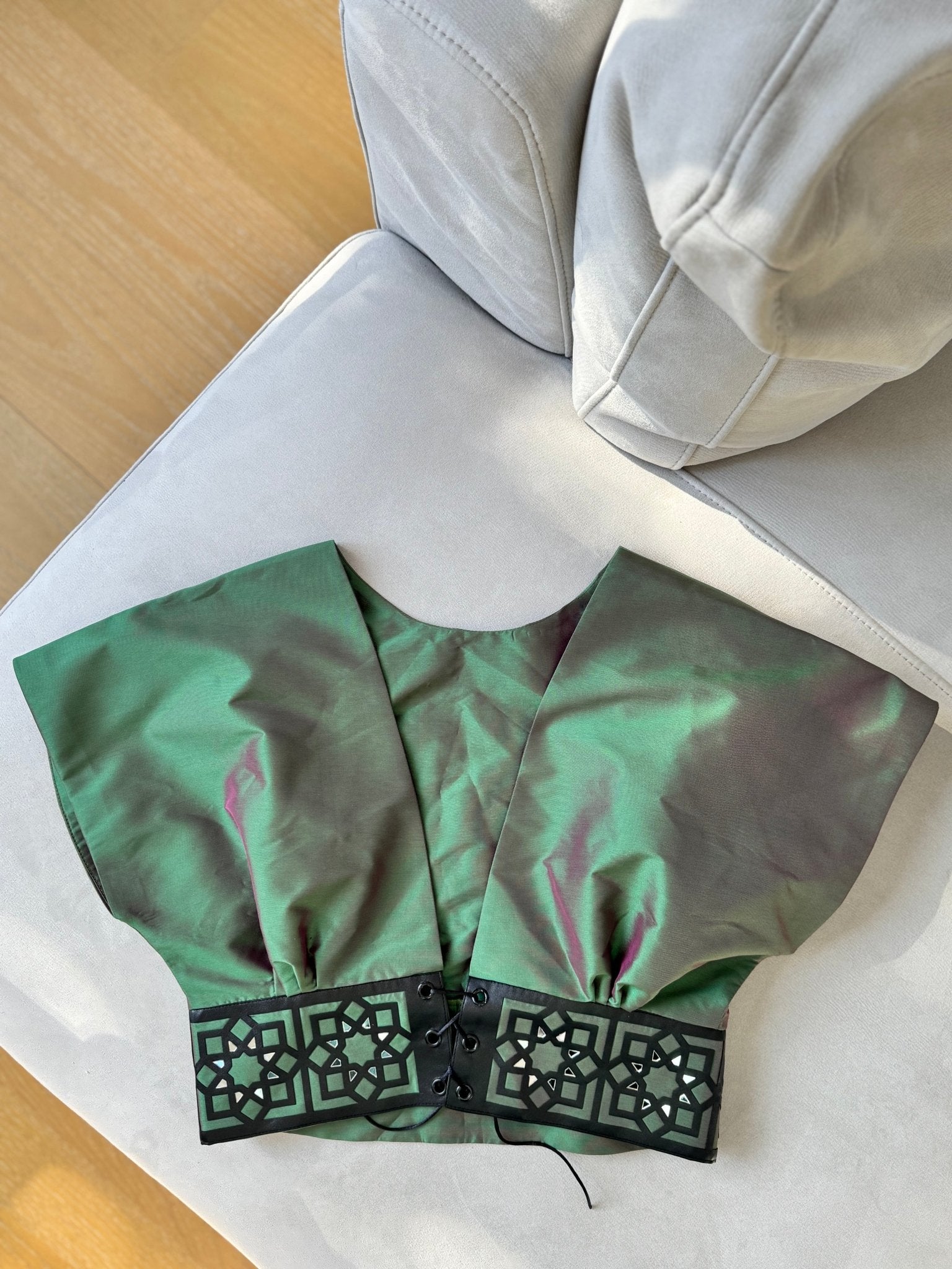 Sogoli Blouse Green - LENALIA